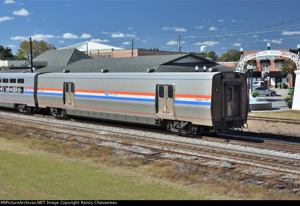 Amtrak 61033